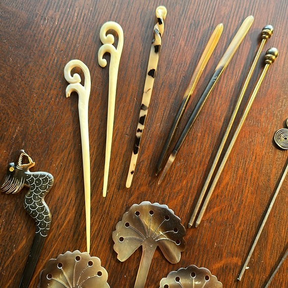 15 hair sticks from my travels around the world…metal, bone, black pearls & horn - Picture 4 of 16